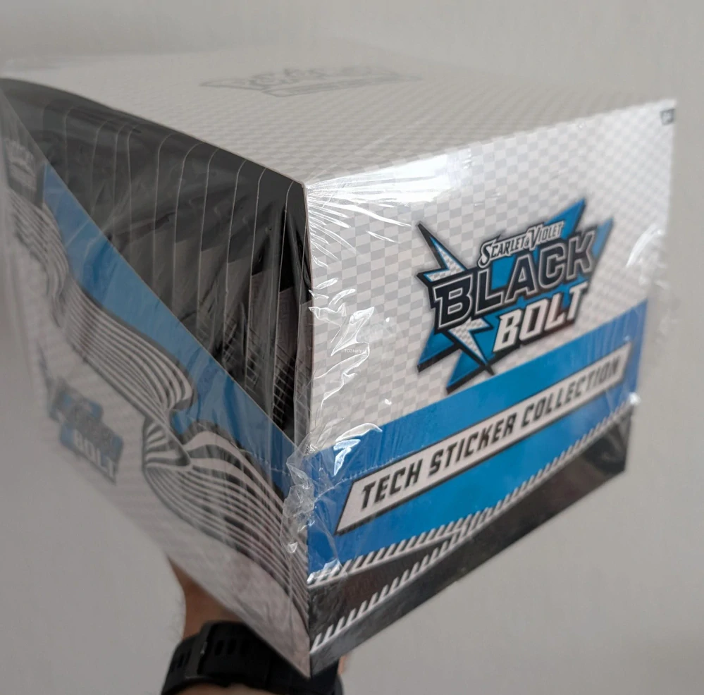 Pokémon TCG: SV10.5 Black Bolt - Tech Sticker Collection - Displej